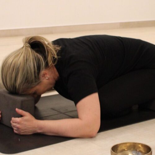 Yin jógaoktató képzés előleg befizetés